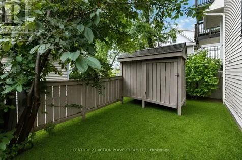 1006 Tanguay Court Ottawa ON K2L 3X5