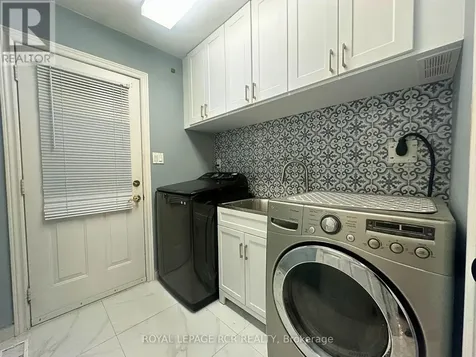 536 Fiddle Park Lane Shelburne ON L9V 3B1
