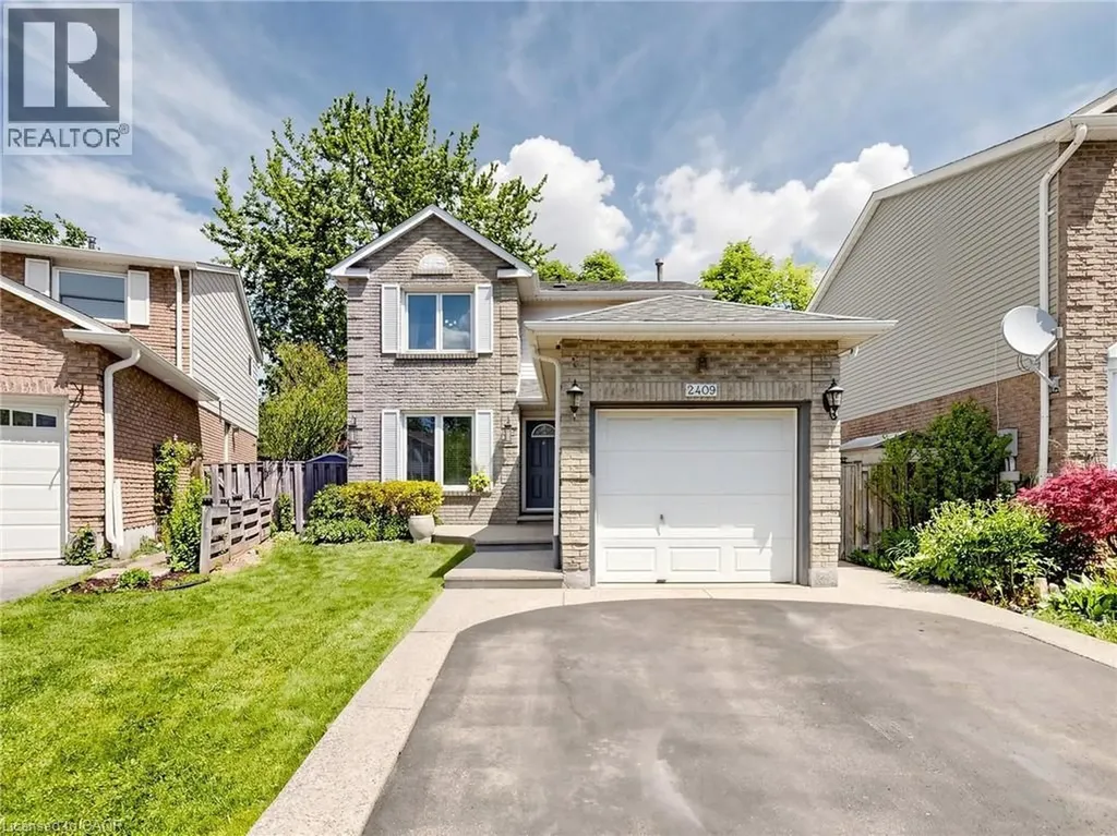 2409 Paula Court Burlington ON L7P 4M1