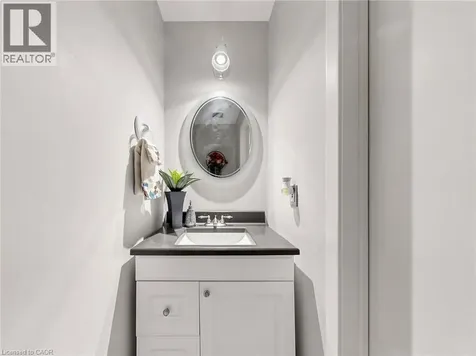 2409 Paula Court Burlington ON L7P 4M1