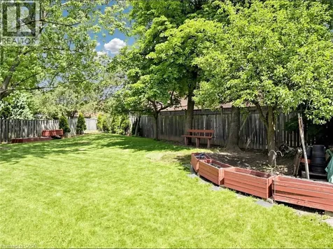 2409 Paula Court Burlington ON L7P 4M1