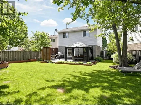 2409 Paula Court Burlington ON L7P 4M1