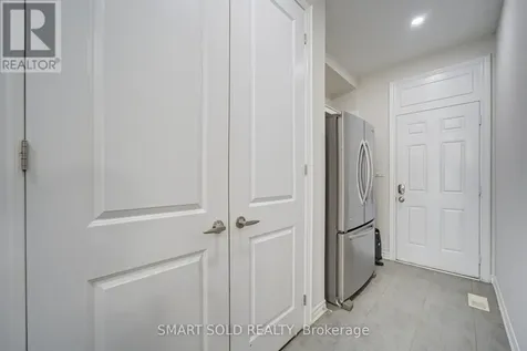38 Crockart Lane Aurora ON L3X 1V9