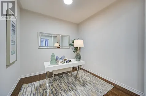 38 Crockart Lane Aurora ON L3X 1V9