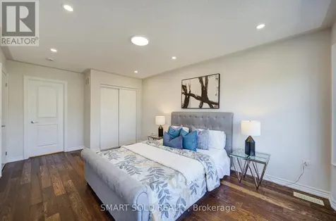 38 Crockart Lane Aurora ON L3X 1V9