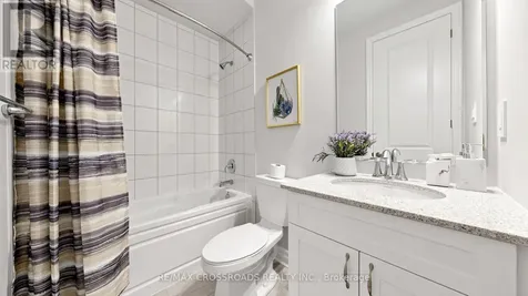 347 Berczy Green Drive Markham ON L6C 3S7