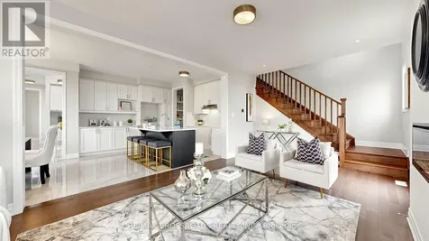 347 Berczy Green Drive Markham ON L6C 3S7