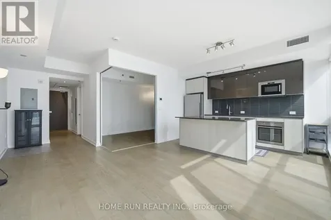 199 Slater Street Ottawa ON K1P 0C8