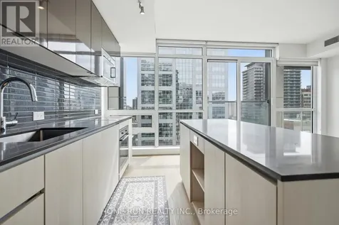 199 Slater Street Ottawa ON K1P 0C8