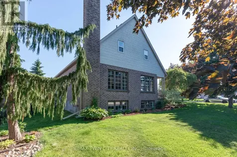 31 Windermere Court Kitchener ON N2N 2W3