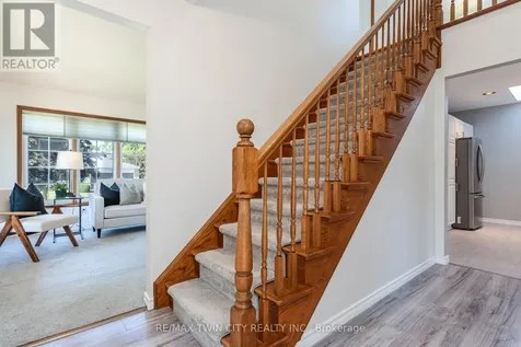31 Windermere Court Kitchener ON N2N 2W3
