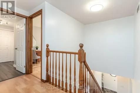 31 Windermere Court Kitchener ON N2N 2W3
