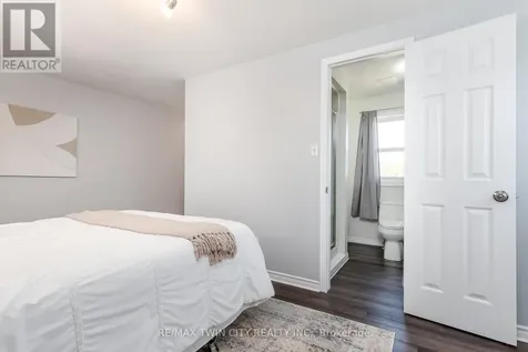31 Windermere Court Kitchener ON N2N 2W3