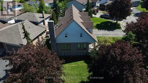 31 Windermere Court Kitchener ON N2N 2W3