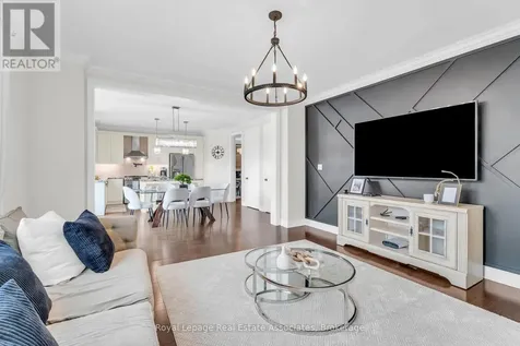 17 Mitchell Crescent Mono ON L9W 6W6