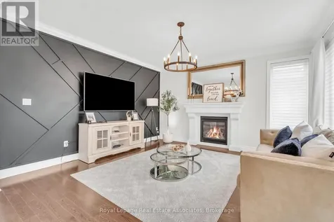 17 Mitchell Crescent Mono ON L9W 6W6