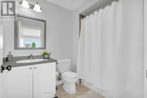 17 Mitchell Crescent Mono ON L9W 6W6