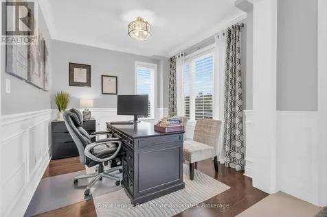 17 Mitchell Crescent Mono ON L9W 6W6