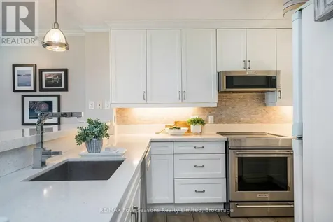 44 Trott Boulevard Collingwood ON L9Y 5B7