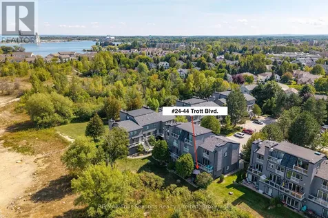 44 Trott Boulevard Collingwood ON L9Y 5B7