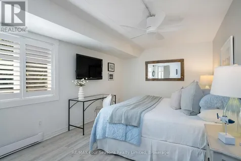 44 Trott Boulevard Collingwood ON L9Y 5B7