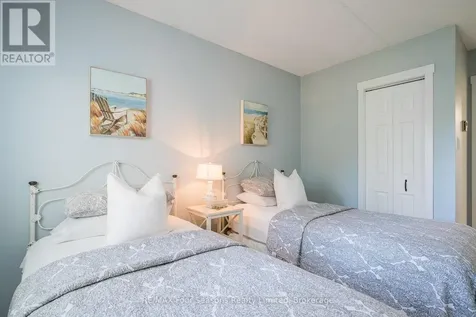 44 Trott Boulevard Collingwood ON L9Y 5B7
