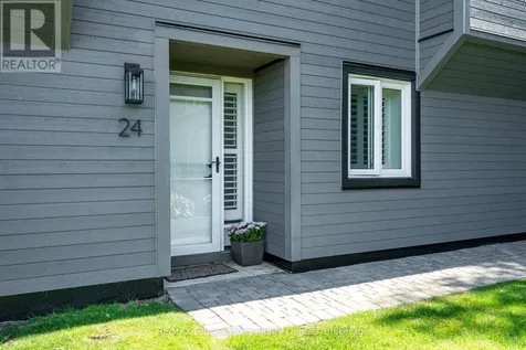 44 Trott Boulevard Collingwood ON L9Y 5B7