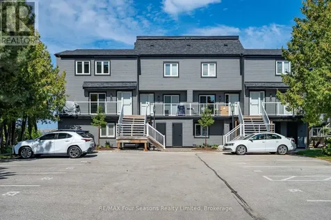 44 Trott Boulevard Collingwood ON L9Y 5B7