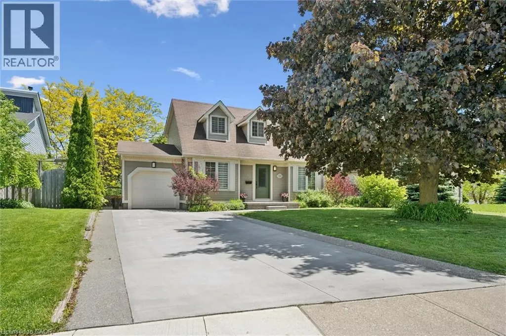52 Stirling Macgregor Drive Cambridge ON N1S 4N5