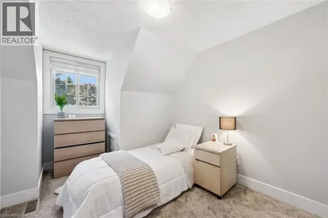 52 Stirling Macgregor Drive Cambridge ON N1S 4N5