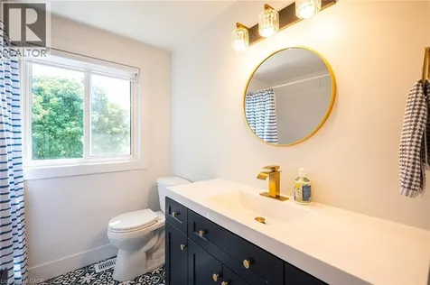 52 Stirling Macgregor Drive Cambridge ON N1S 4N5