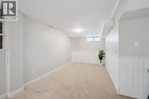 52 Stirling Macgregor Drive Cambridge ON N1S 4N5