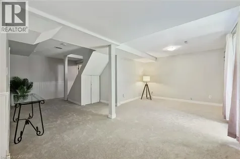 52 Stirling Macgregor Drive Cambridge ON N1S 4N5