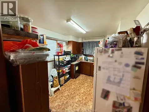 83 Victoria Avenue Kingsville ON N9Y 1T2