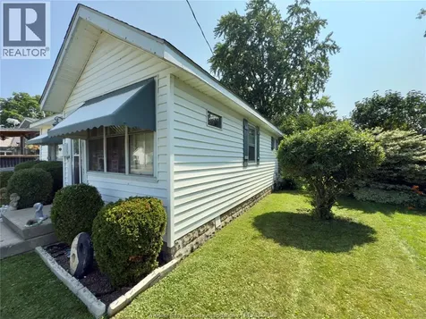 83 Victoria Avenue Kingsville ON N9Y 1T2