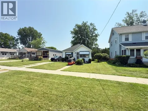 83 Victoria Avenue Kingsville ON N9Y 1T2