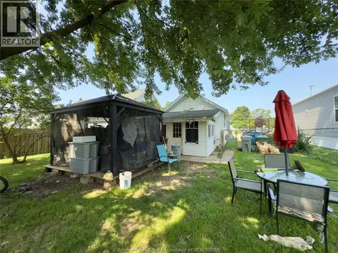 83 Victoria Avenue Kingsville ON N9Y 1T2