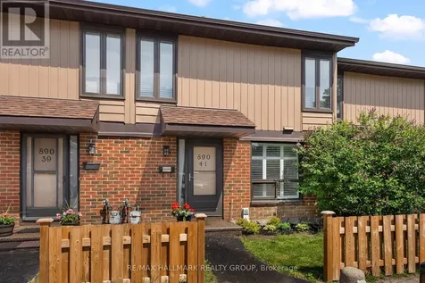 890 Cahill Drive West Ottawa ON K1V 9A4