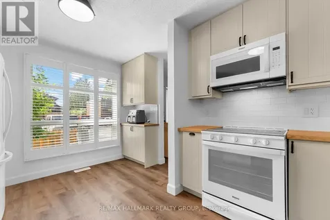 890 Cahill Drive West Ottawa ON K1V 9A4