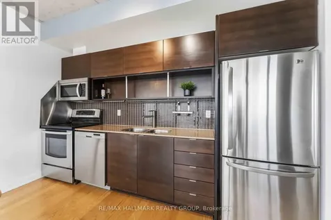 324 Laurier Avenue West Ottawa ON K1P 0A4