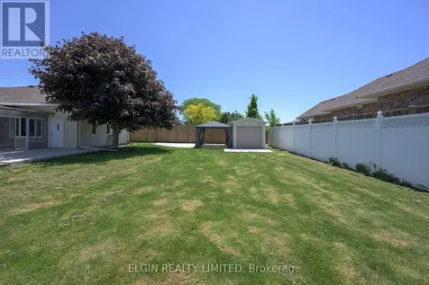 2 Lyndale Avenue Central Elgin ON N5R 1C4