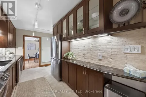 2 Lyndale Avenue Central Elgin ON N5R 1C4