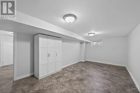 2 Lyndale Avenue Central Elgin ON N5R 1C4