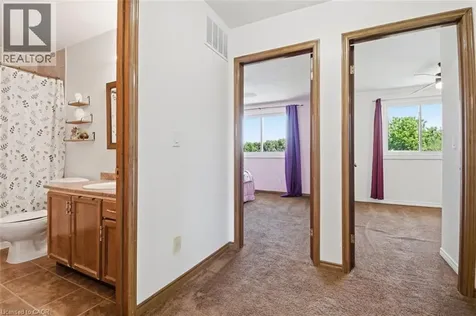 54 Merritt Crescent Grimsby ON L3M 5B7