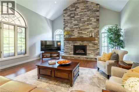 18 Westie Road Brantford ON N3T 5L4