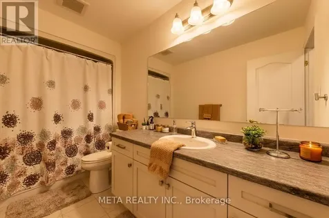 61 Maidens Crescent Collingwood ON L9Y 5M4