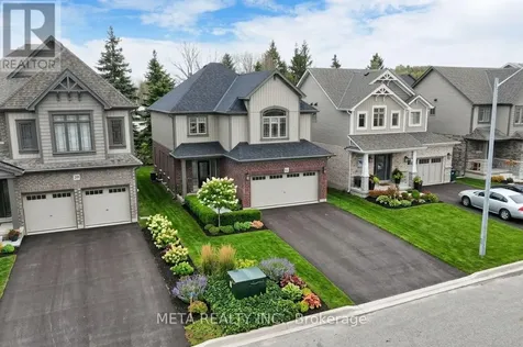 61 Maidens Crescent Collingwood ON L9Y 5M4