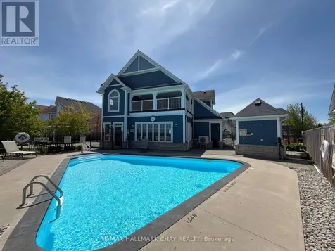 19 Starboard Circle Wasaga Beach ON L9Z 0E9