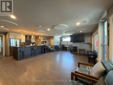 19 Starboard Circle Wasaga Beach ON L9Z 0E9