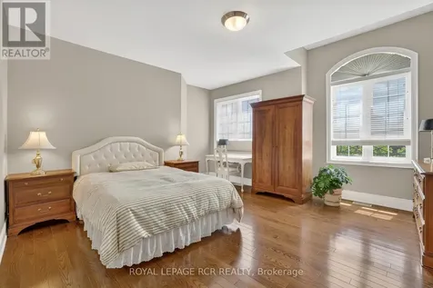 19 Emerald Heights Drive Whitchurch-stouffville ON L4A 0C8